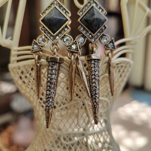 CHLOE & ISABEL earrings